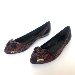 Burberry flats, never worn, size US9/IT39